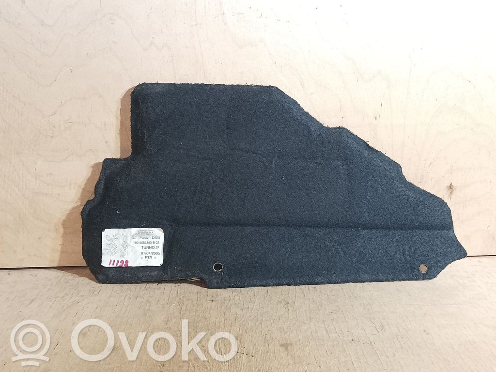 Peugeot 407 Verkleidung Armaturenbrett Cockpit unten 