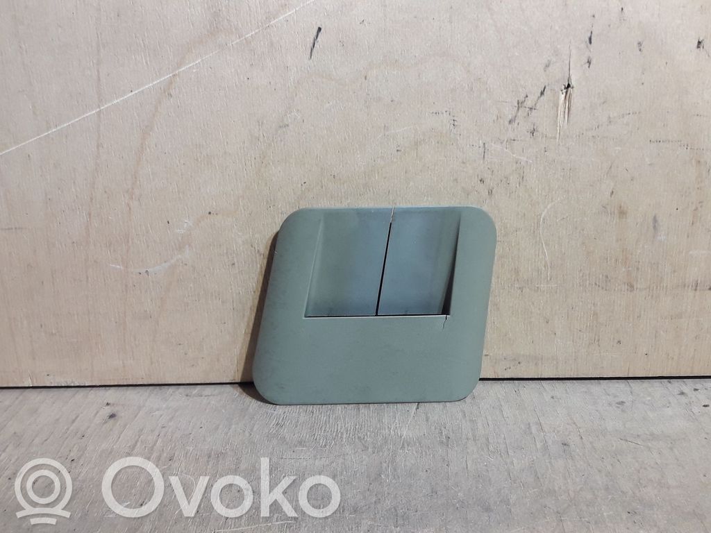 Jaguar XJ X308 Seat belt trim 