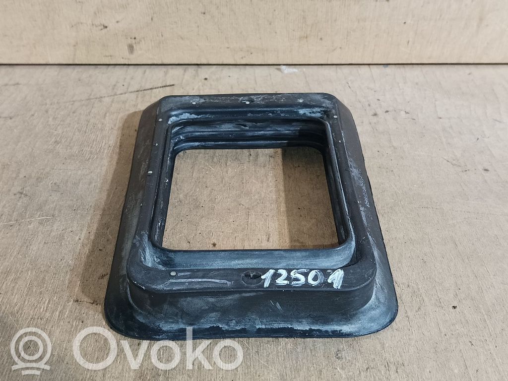 Peugeot 407 Gear shifter surround trim plastic 