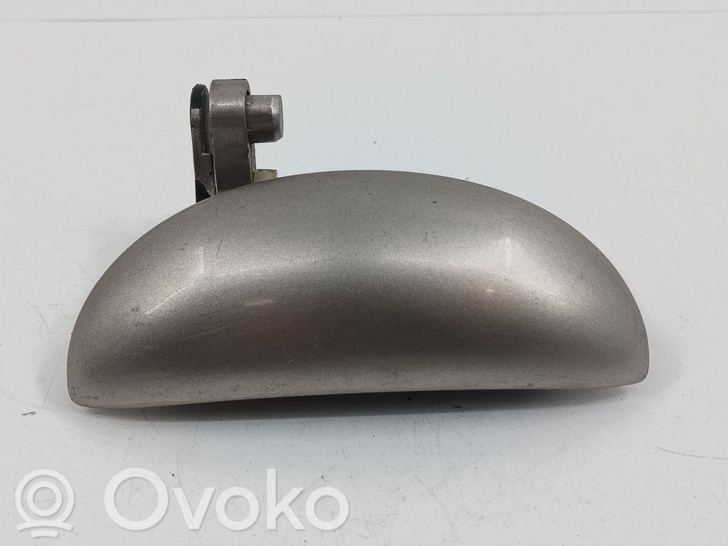 Toyota Aygo AB10 Rankena atidarymo išorinė 