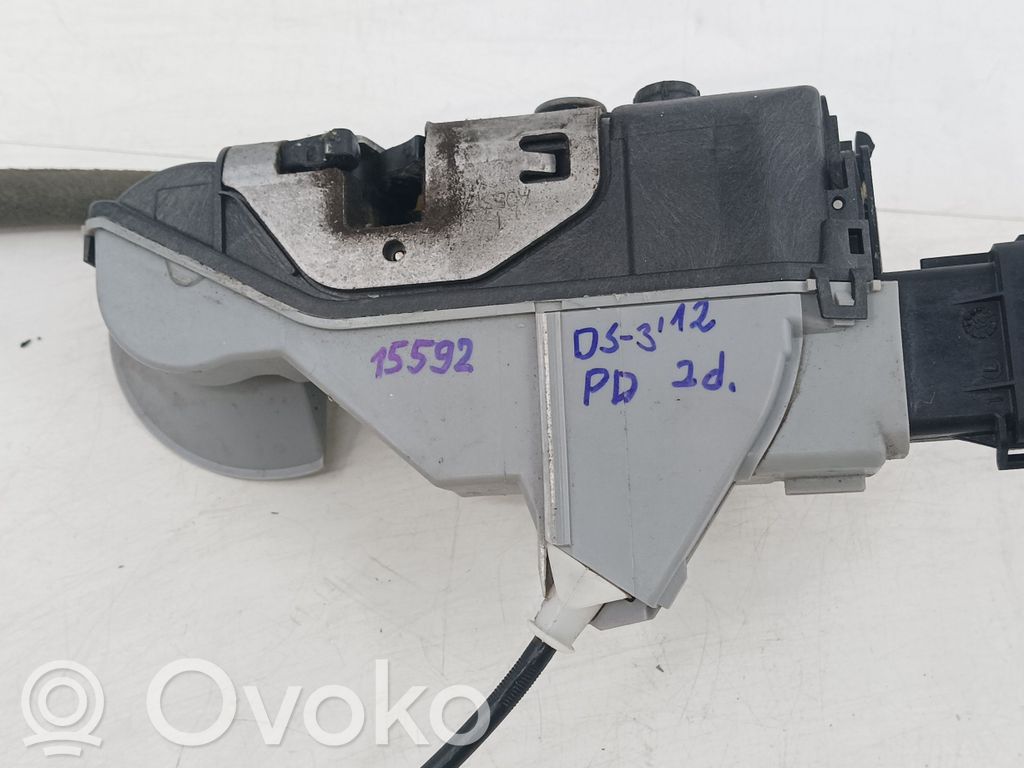 Citroen DS3 Front door lock 