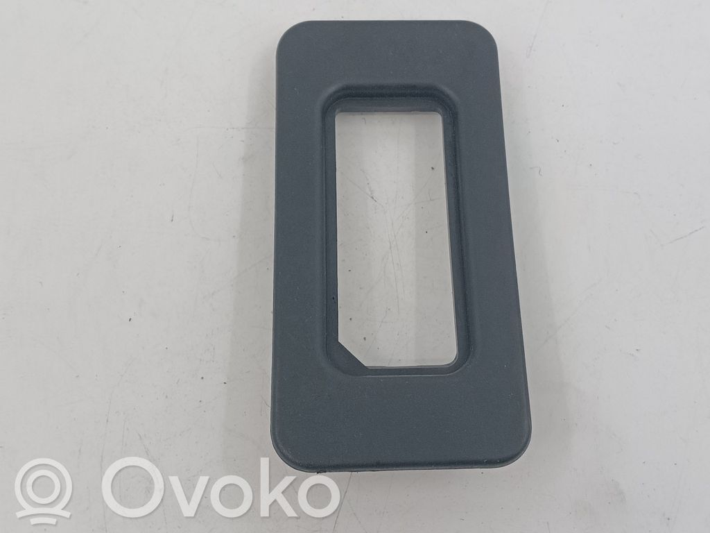 Boot/trunk interior light   9637758677