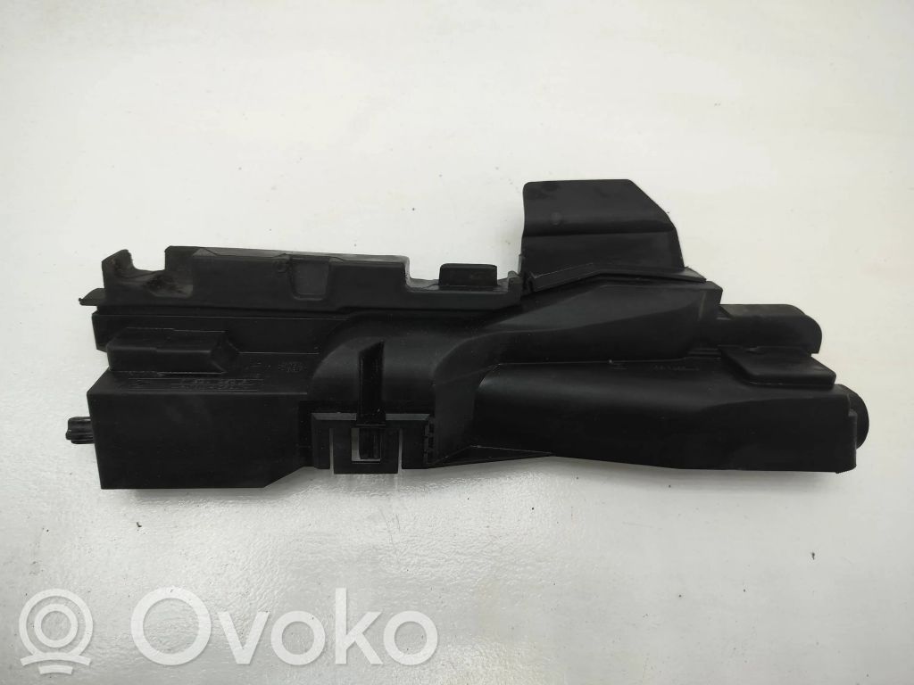 BMW 3 E46 Radiator mount bracket 