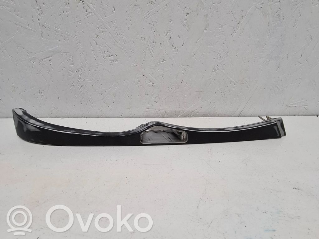 BMW 3 E46 Under headlight/headlamp trim 