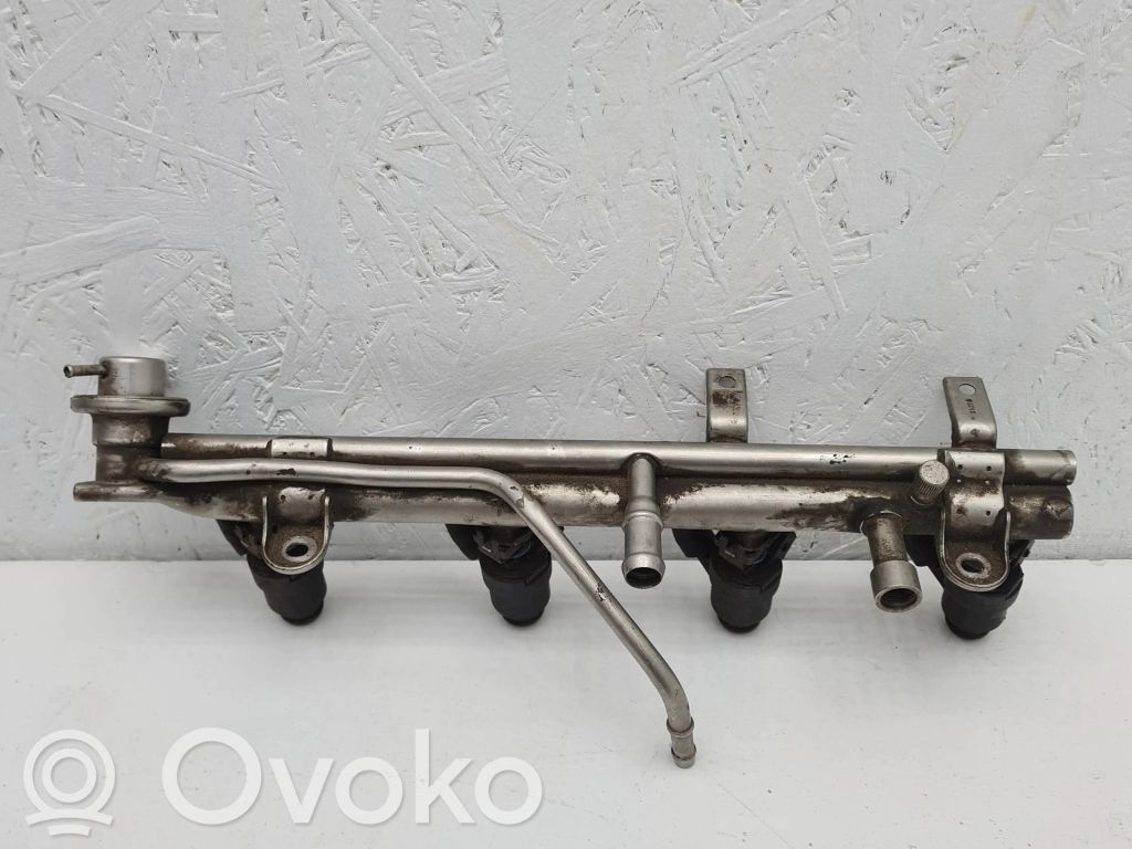 BMW 3 E46 Fuel main line pipe 