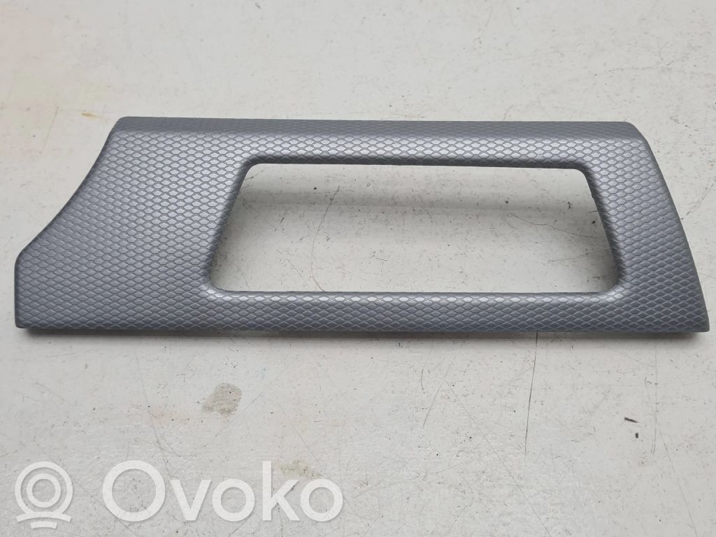 BMW 3 E90 E91 Dashboard glove box trim 