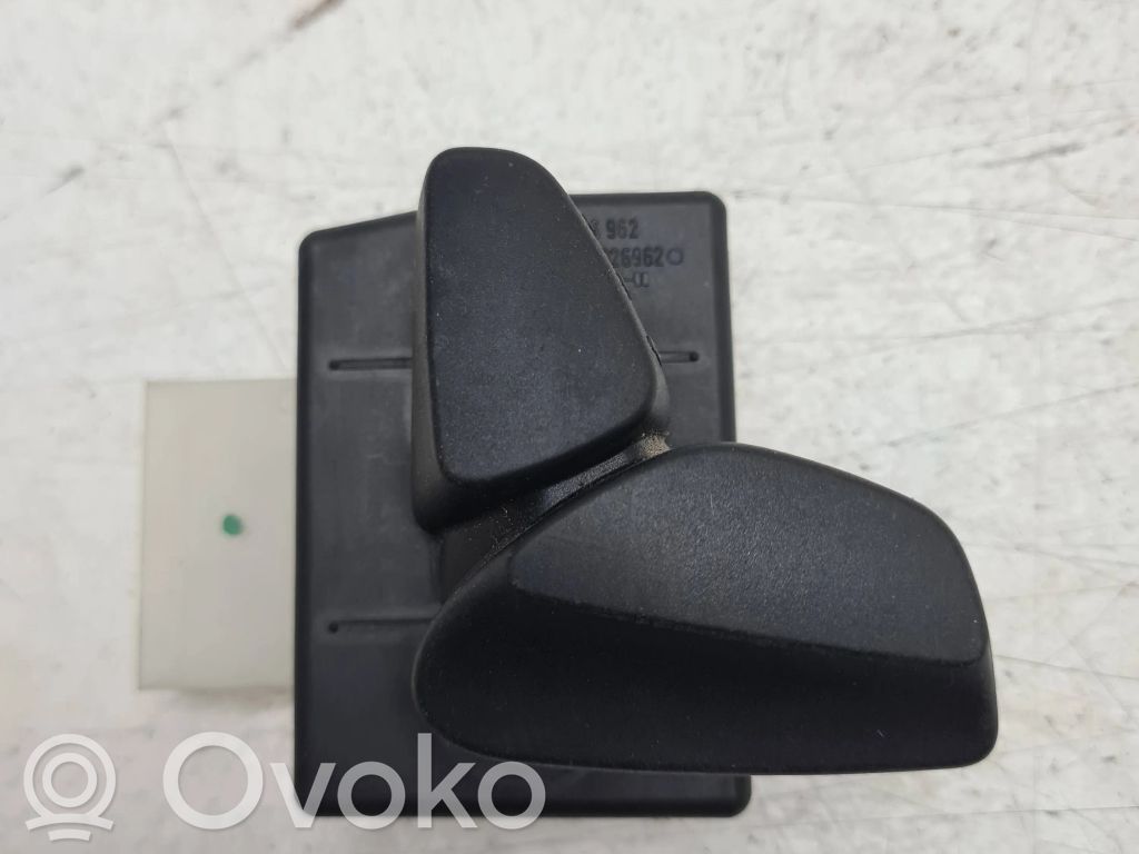 BMW 5 E60 E61 Seat control switch 