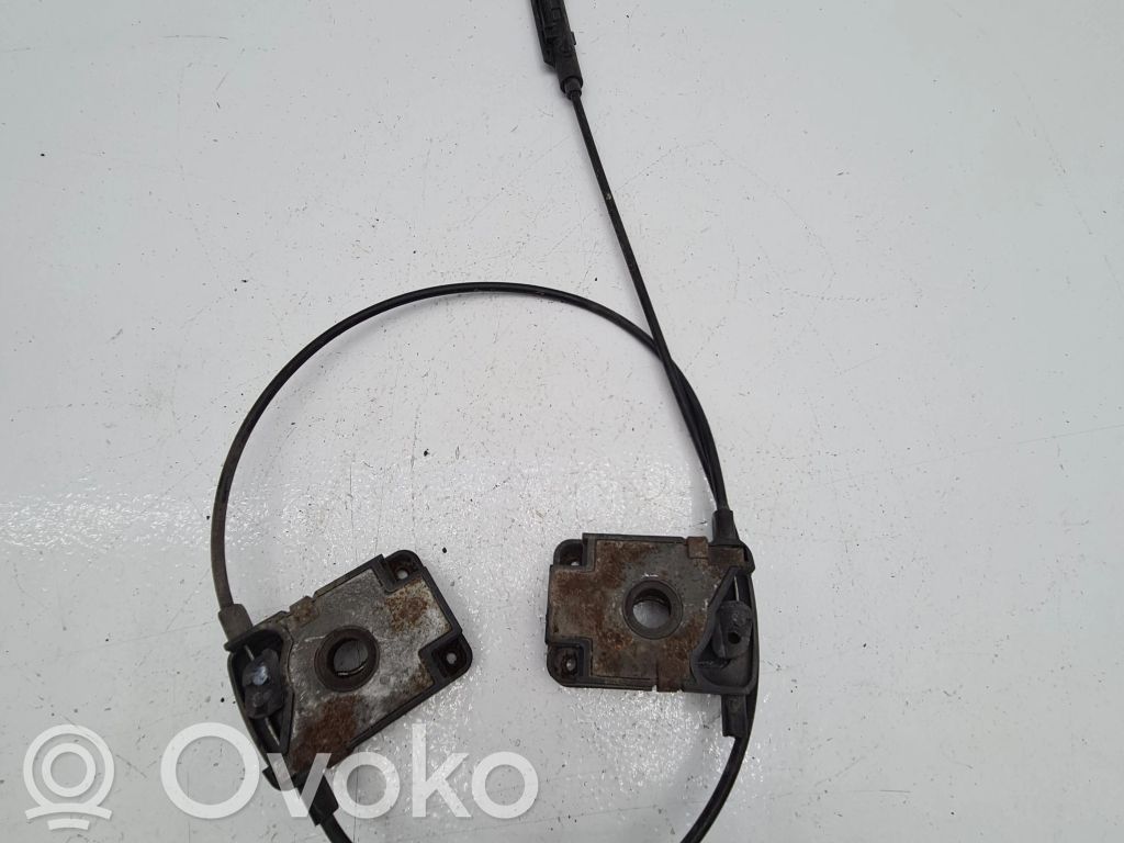 Engine bonnet/hood lock/catch   8208630