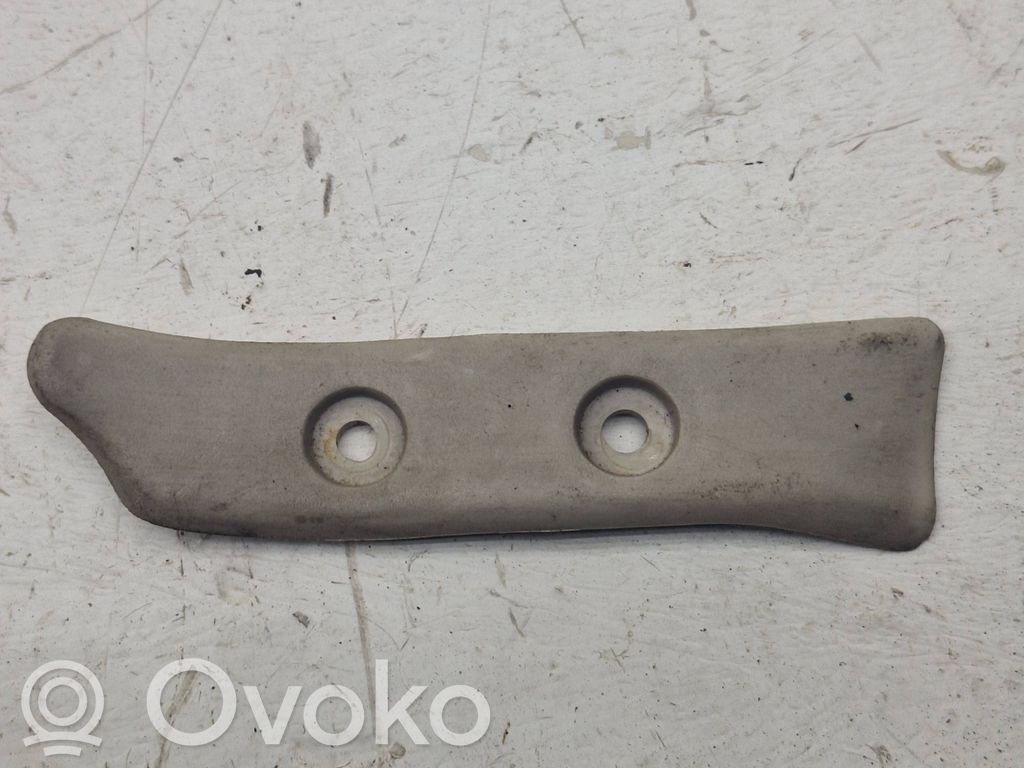 Toyota Land Cruiser (BJ70) Kita salono detalė 