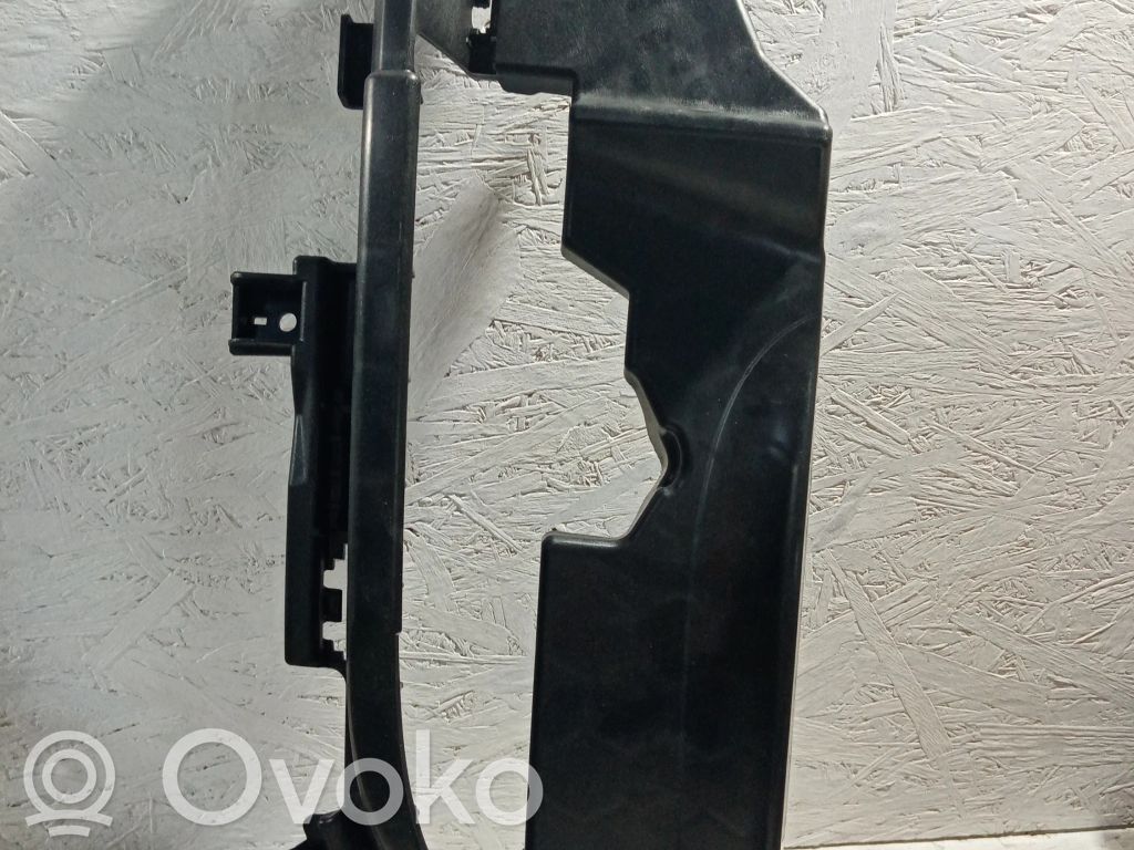 Toyota RAV 4 (XA30) Bumper support mounting bracket corner 