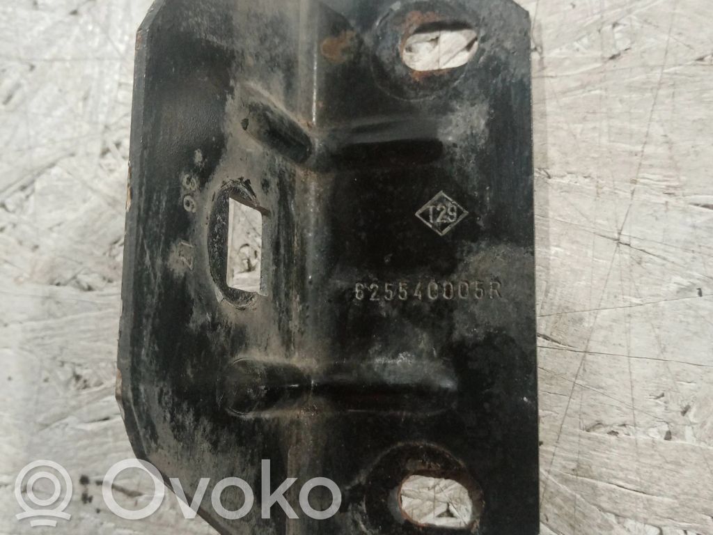 Renault Master III Laikiklis radiatorių panelės (televizoriaus) 