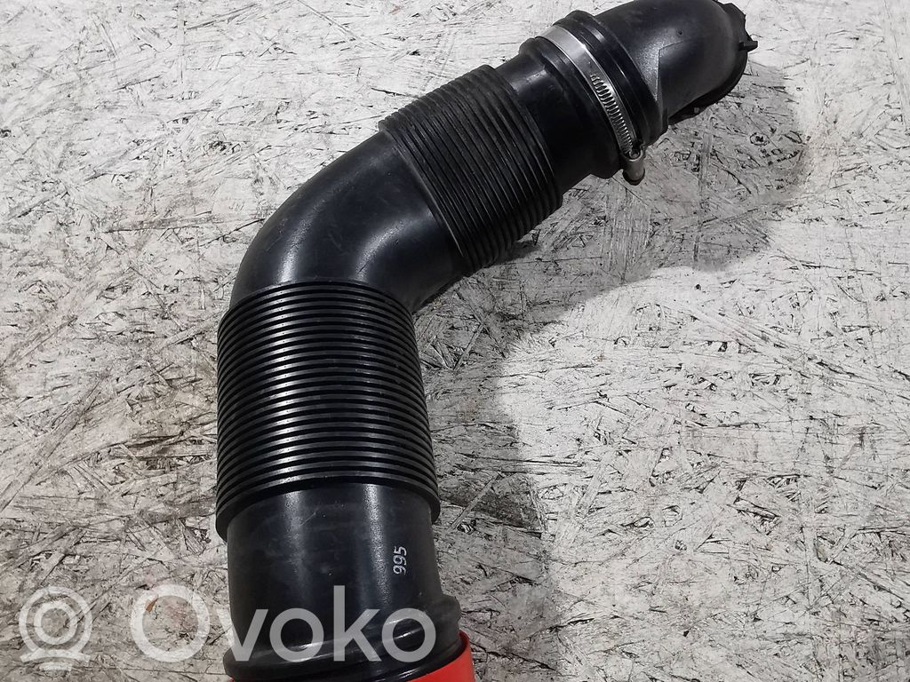 Audi Q3 F3 Conductă/furtun admisie aer 