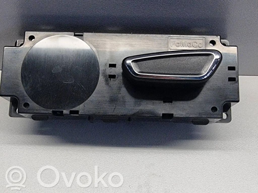 Ford Mustang VI Interruptor de control del asiento 