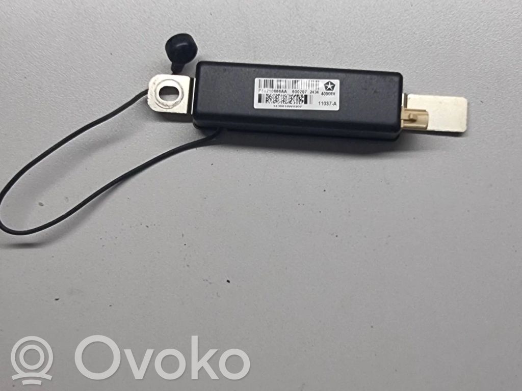 Dodge Challenger Antenas pastiprinātājs 