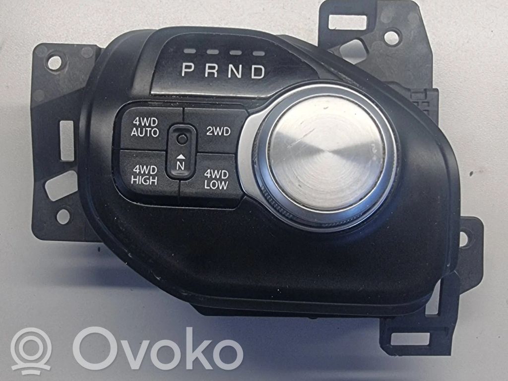 Other switches/knobs/shifts   68263859AE,1033626612,3K2858G0251