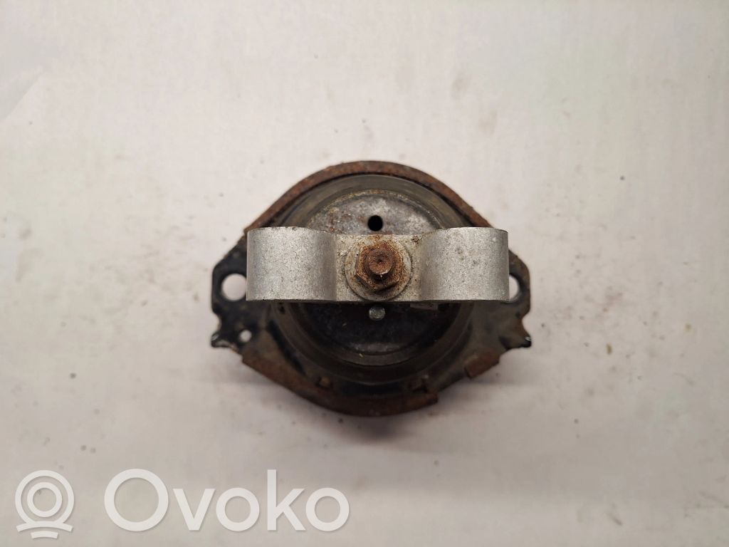 Dodge Charger Engine mount bracket 
