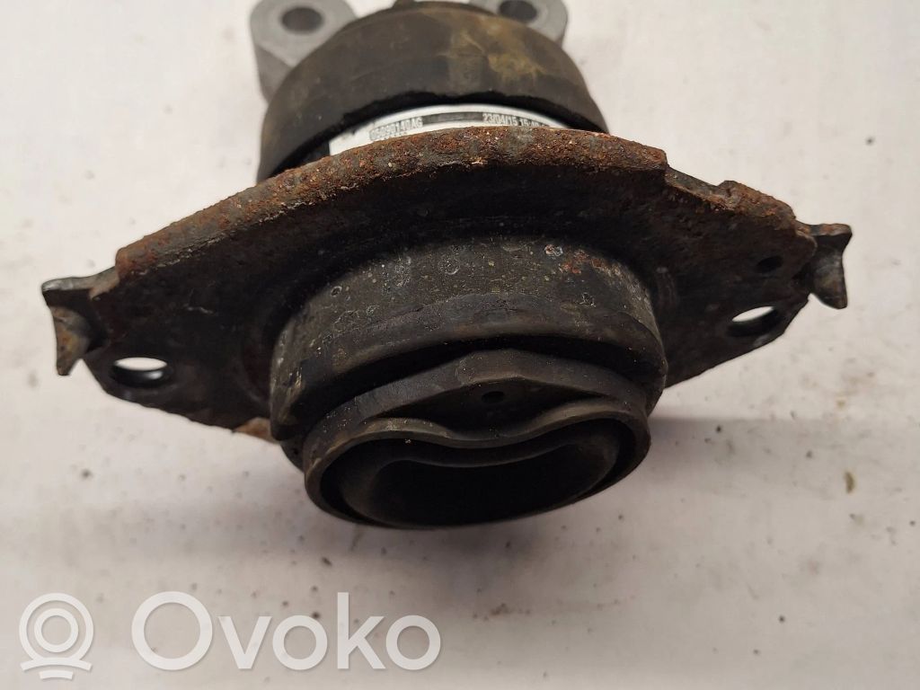 Dodge Charger Engine mount bracket 