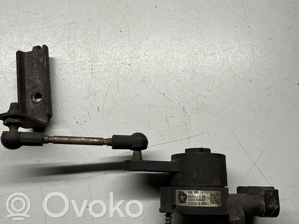 Czujnik poziomowania tylnego zawieszenia pneumatycznego   68245332AD,T11293701088