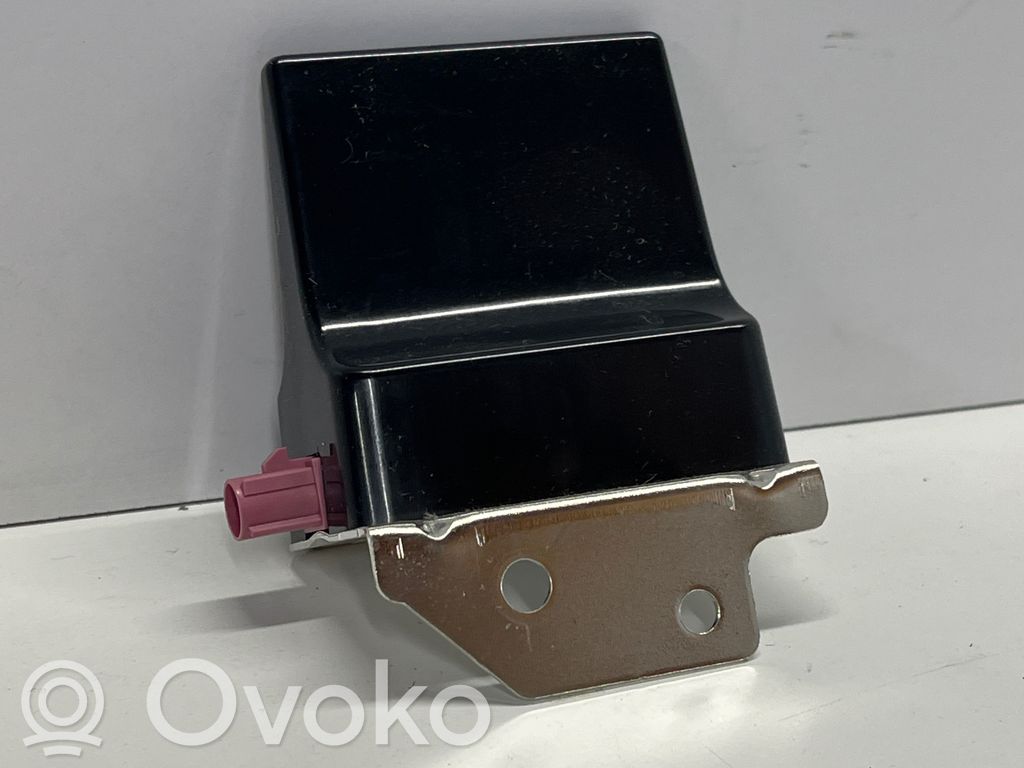Antenne GPS   P68293977AA,00533718290,61023C,955773109