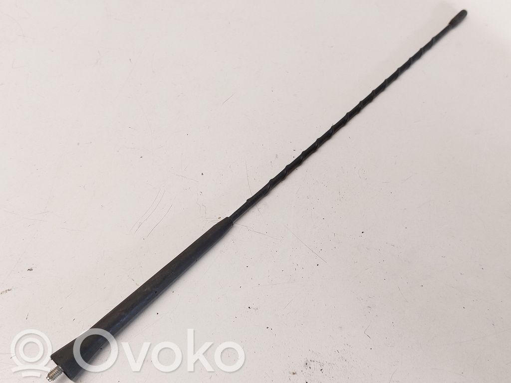 Radio antenna