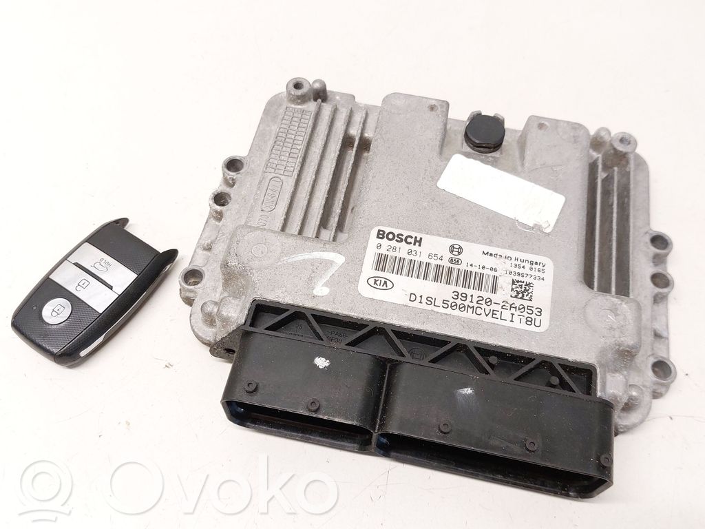 KIA Sportage Engine control unit/module 