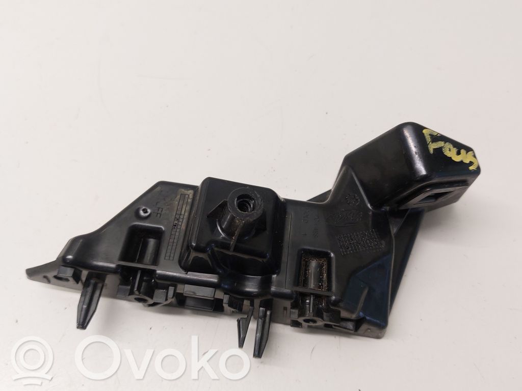 Front bumper mounting bracket   JX7B17D958