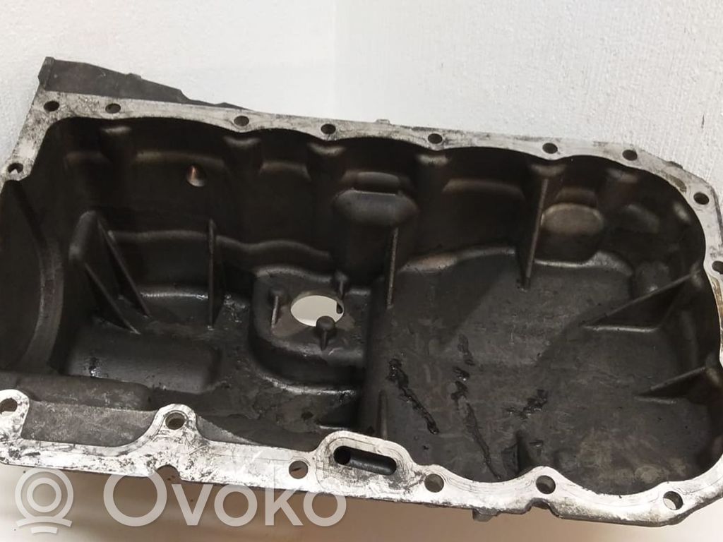 BMW 5 E60 E61 Картер 