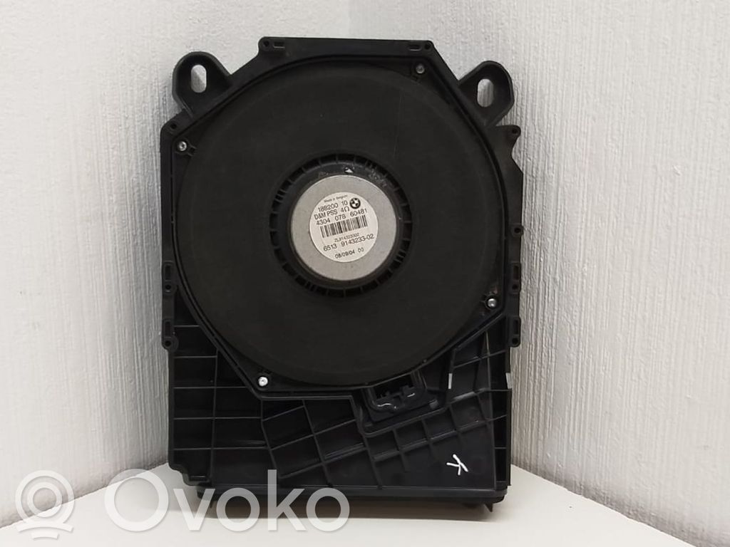BMW 1 E81 E87 Subwoofer 
