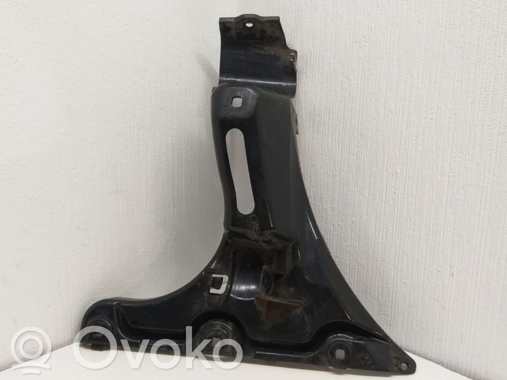 Rear bumper mounting bracket   5112717818602,717818602