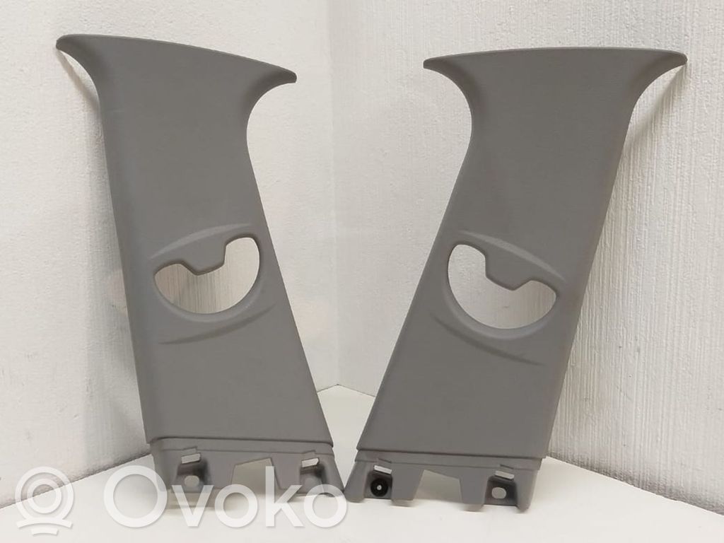 BMW 1 E81 E87 (B) pillar trim (top) 