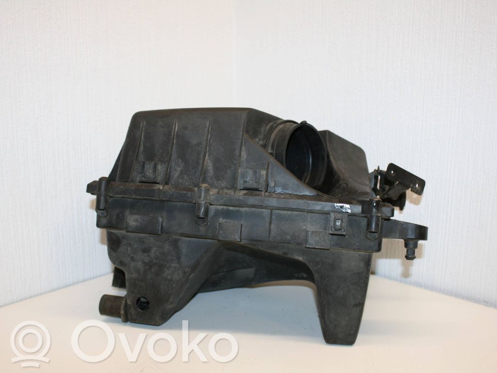 Opel Signum Caja del filtro de aire 