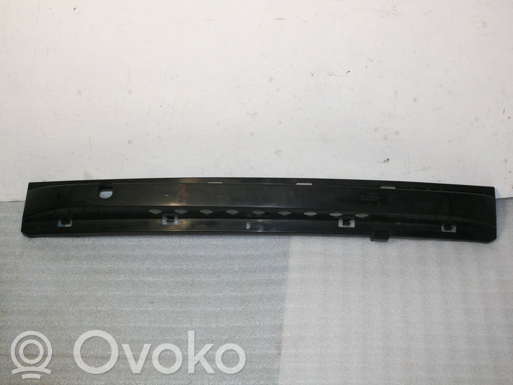 Nissan Note (E12) Front bumper support beam 