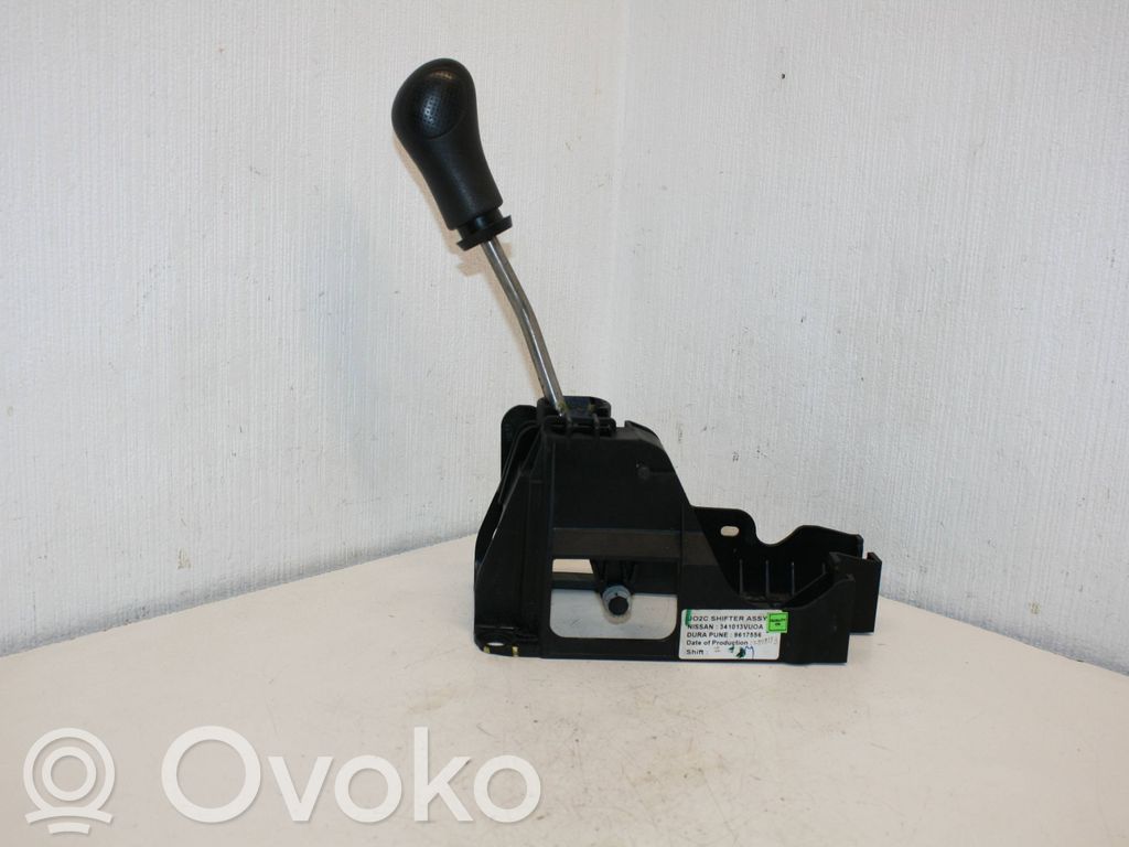 Nissan Note (E12) Gear shifter/selector 