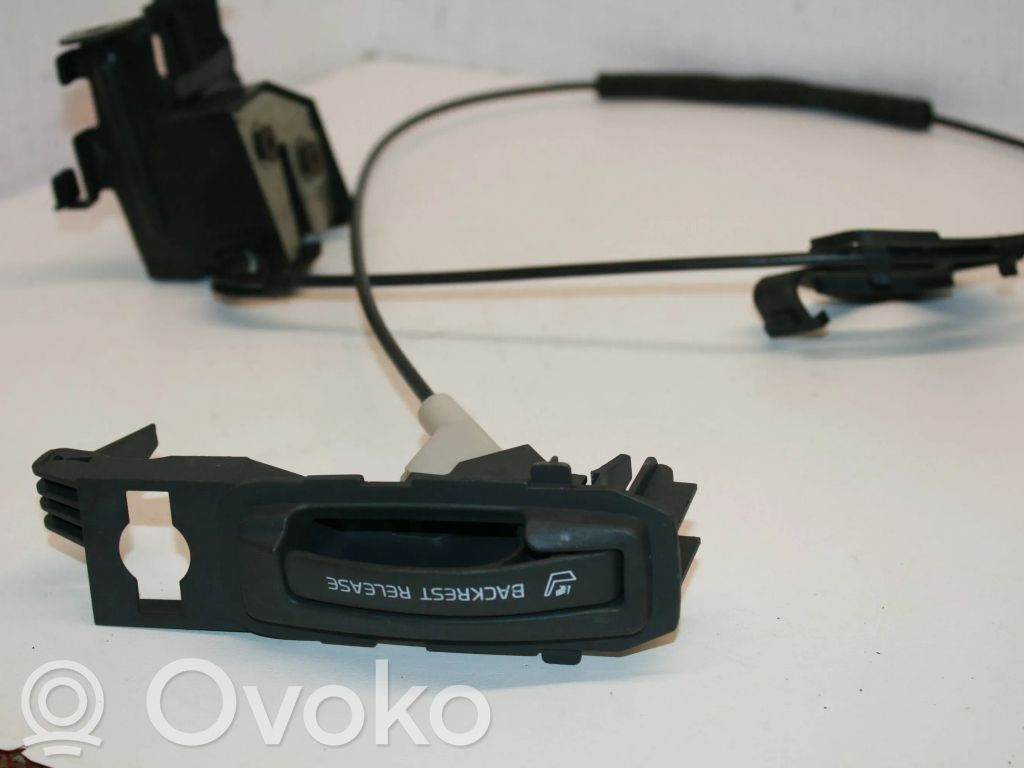 Volvo S80 Zatrzask blokady oparcia fotela 