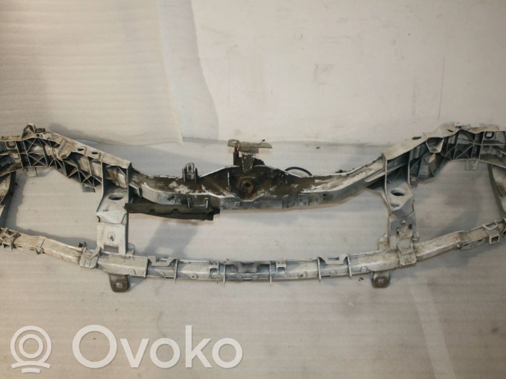 Top upper radiator support slam panel