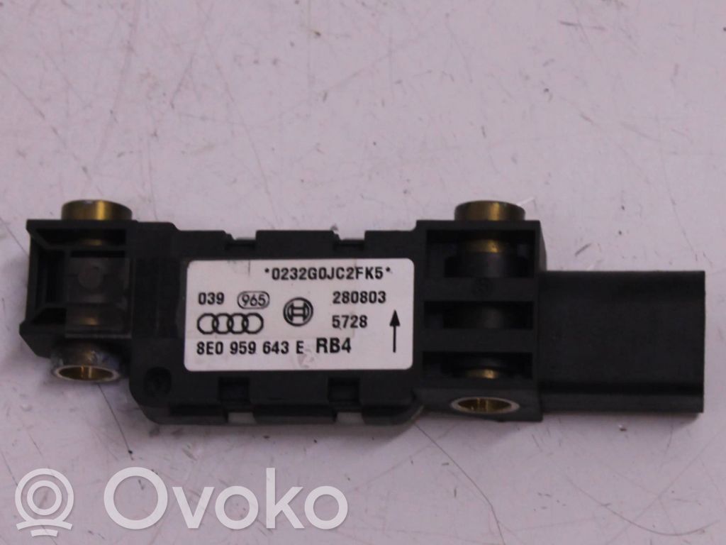 Audi A4 S4 B6 8E 8H Airbag deployment crash/impact sensor 