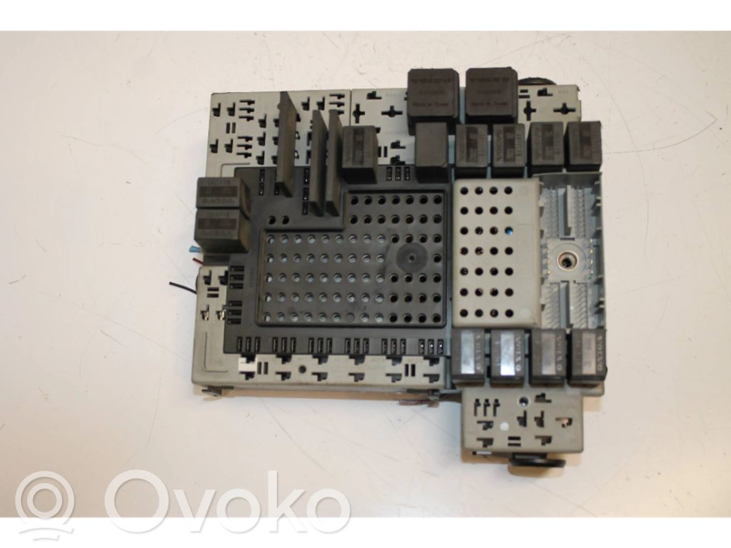 Volvo V70 Sulakemoduuli 