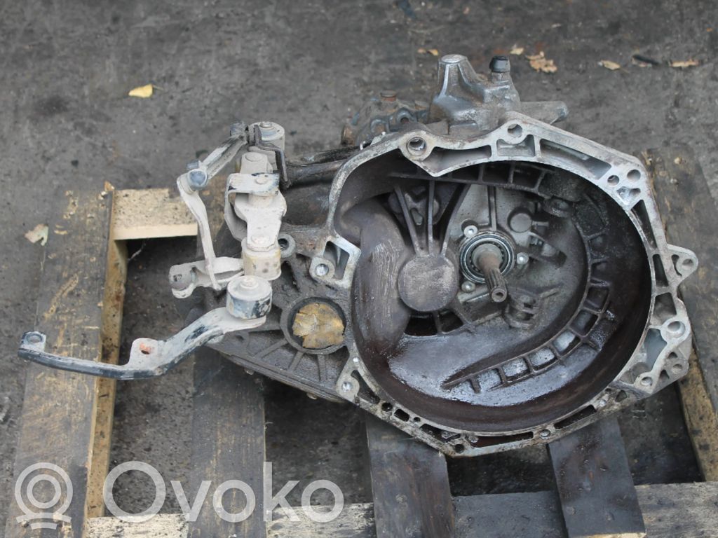 Opel Vectra B Cutie viteze manuală cu 5 trepte 