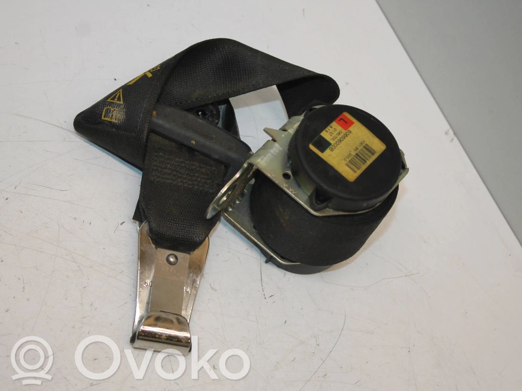 Opel Zafira B Cinturón trasero 