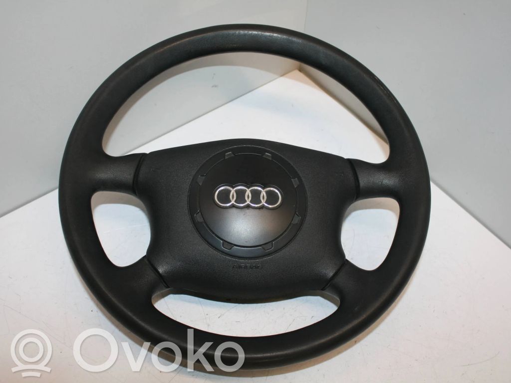 Audi A3 S3 8L Ohjauspyörä 