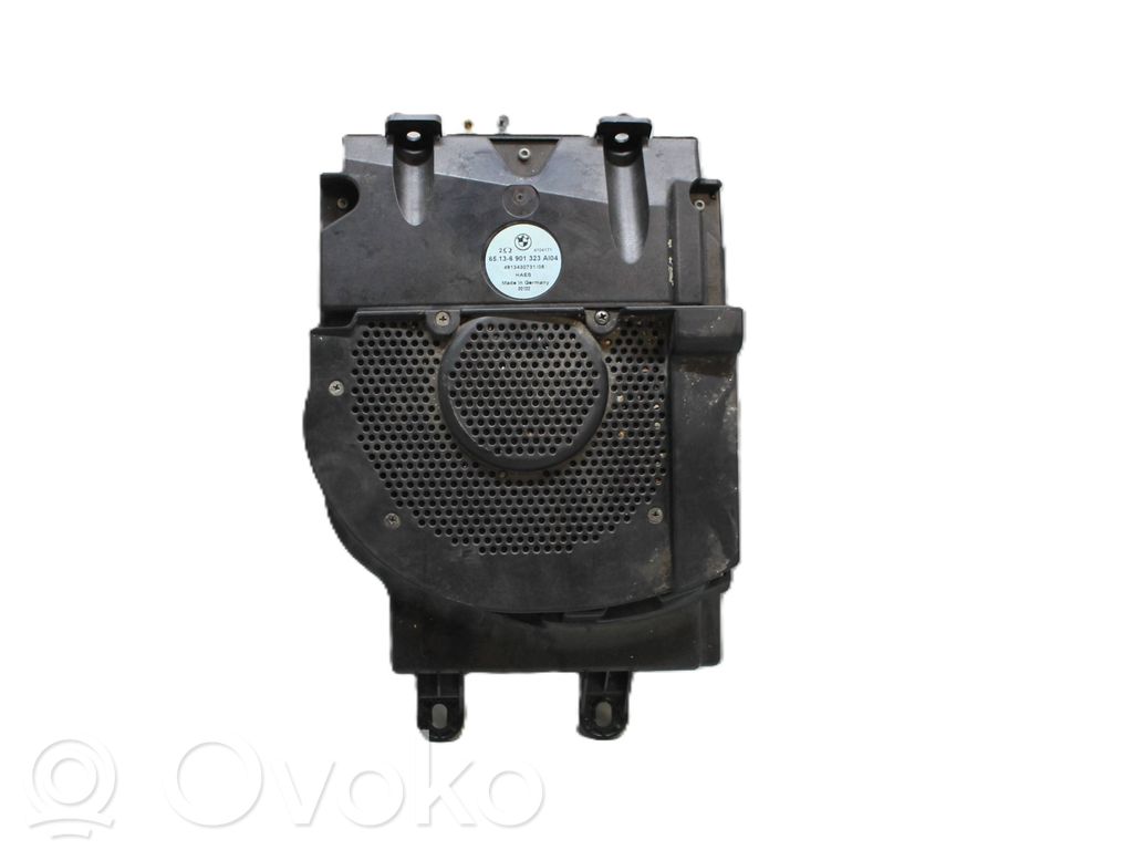 BMW 7 E65 E66 Altavoz subwoofer 