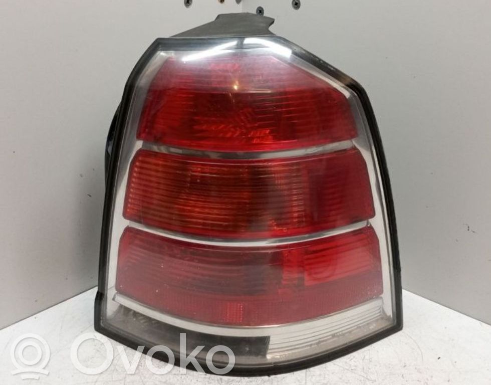 Opel Zafira B Lampă spate în caroserie 