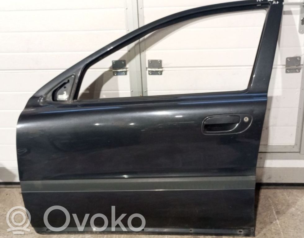 Volvo V70 Etuovi 
