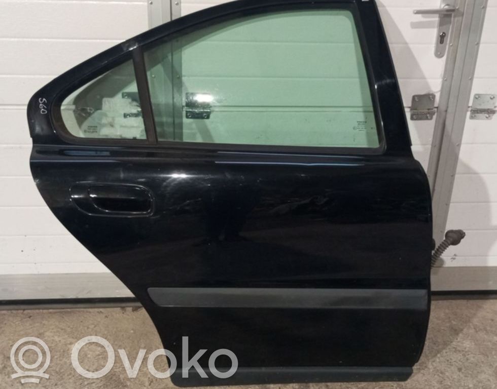 Volvo S60 Puerta trasera 