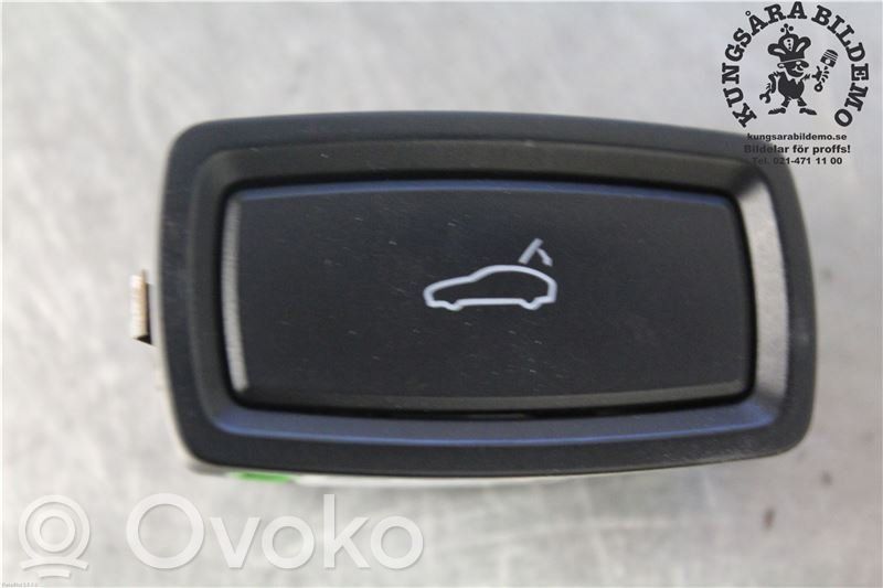 Porsche Panamera (970) Przycisk otwierania klapy bagażnika 