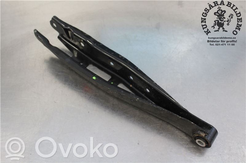 Subaru Legacy Querlenker hinten 