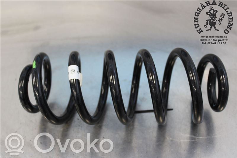 Audi A4 S4 B9 Sprężyna tylna 