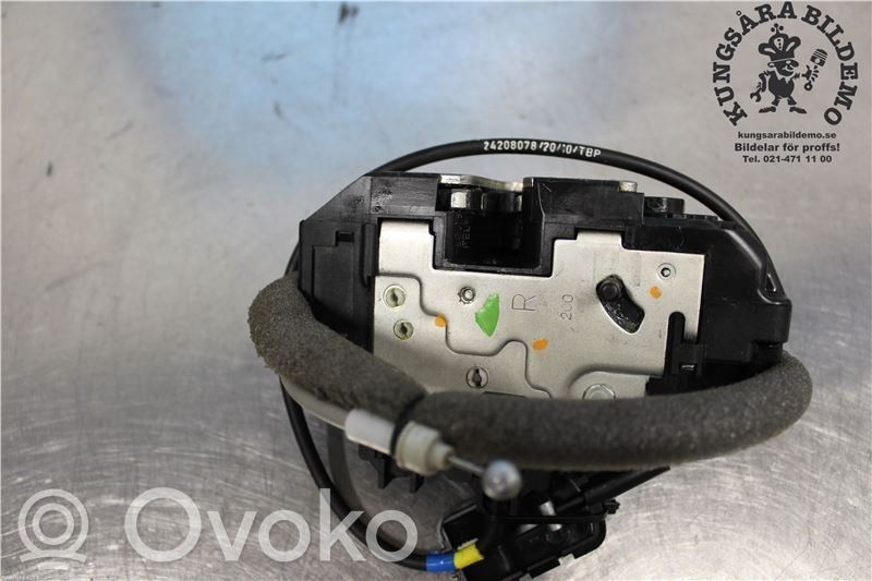 Nissan Note (E11) Rear door lock 