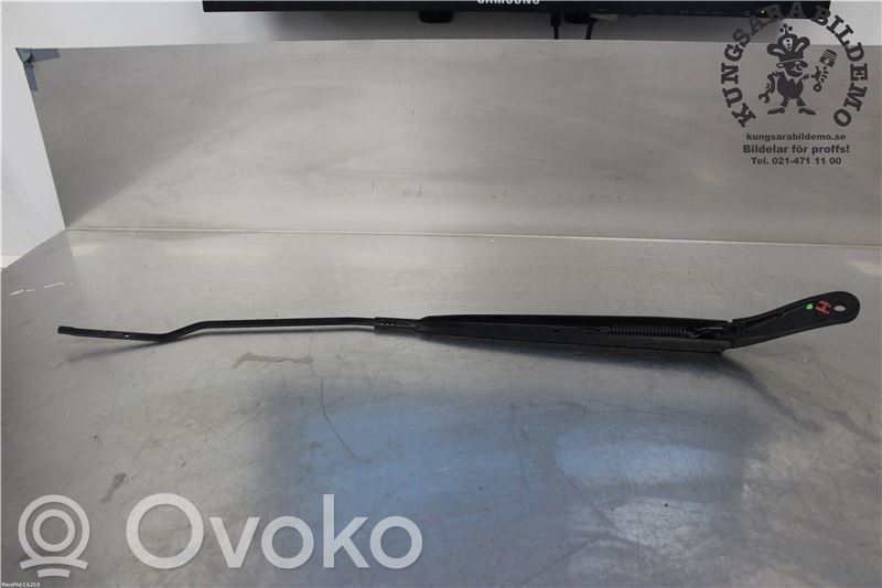 Citroen C3 Front wiper blade arm 