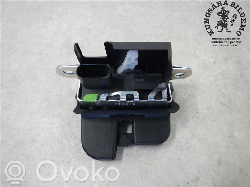 Volkswagen Polo VI Tailgate/trunk/boot lock/catch/latch 